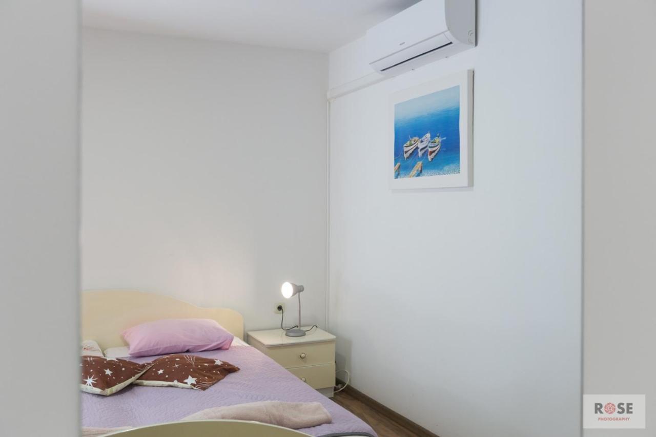 Apartment Laureta ポレッチ エクステリア 写真